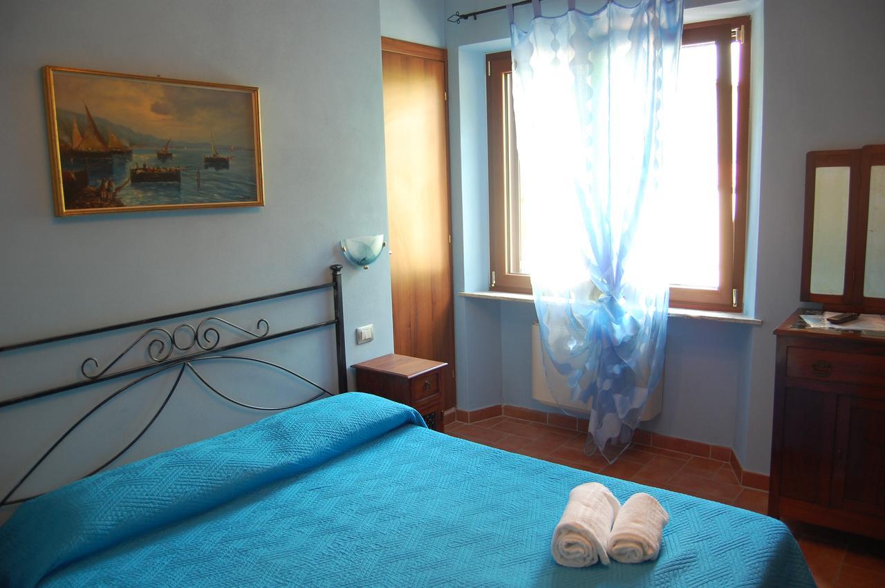 Mariani Bed&Breakfast Castellina in Chianti Bagian luar foto